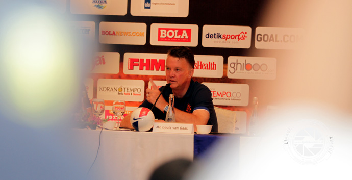 Van Gaal Hormati Skuad Garuda