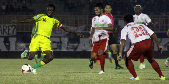Laskar Kalong Menang Meyakinkan