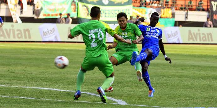 Duel Pengatur Lini Tengah 