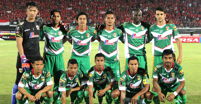 Naga Mekes Optimis Jinakkan Macan Kemayoran 
