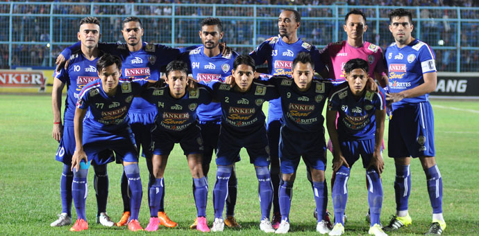 Singo Edan Minimalisir Kartu di Semi Final